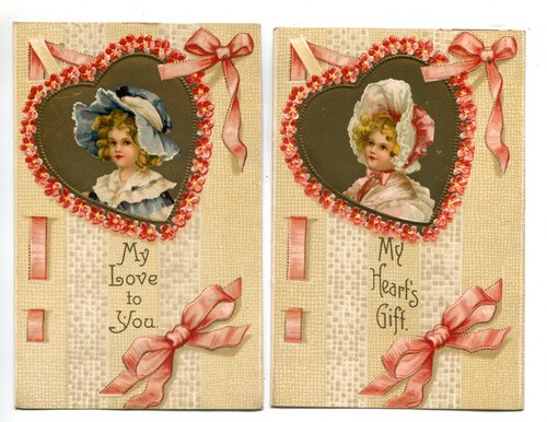 Ragazze con cappelli, 2 cartoline d'epoca di San Valentino, pub d'arte internazionale