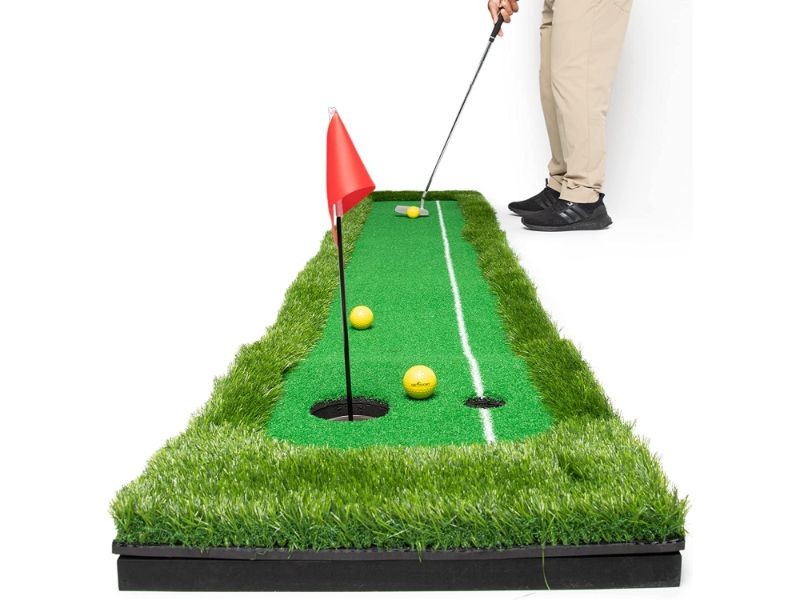 Putting Green Mini Golf Set With 3 Bonus Balls