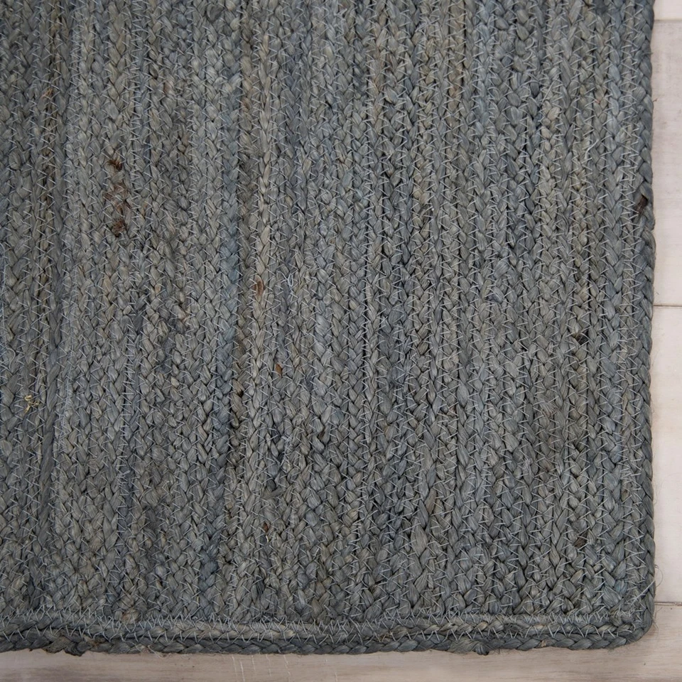 Rizzy Rugs Batique Area Rug BAT687 Transitional Solid Tone Light Gray Rectangle - Image 3 of 4