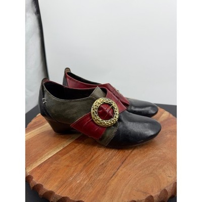 L'Artiste Renaissance Pump Women Size 36 5.5-6 Black Red Leather Buckle Heel