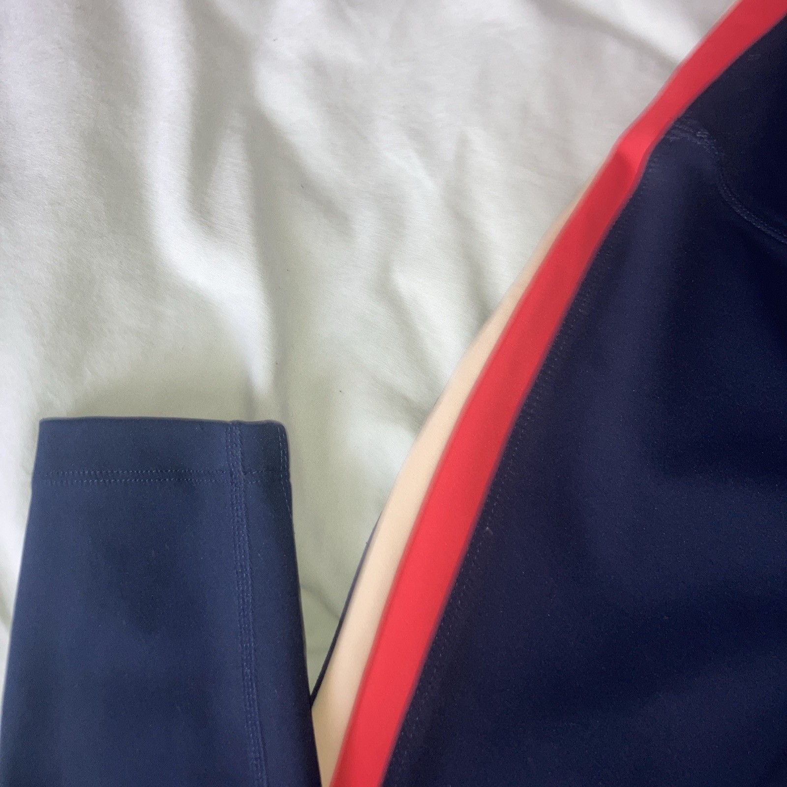 Foto 3 di 8