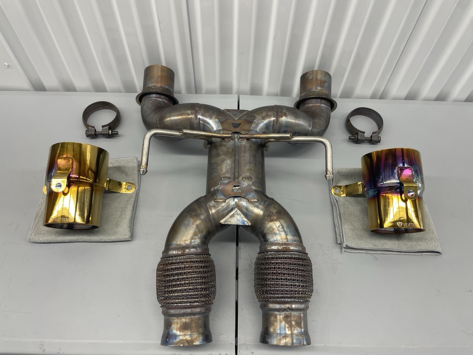 McLaren Artura Valvetronic F1 Exhaust System & Exhaust Tips
