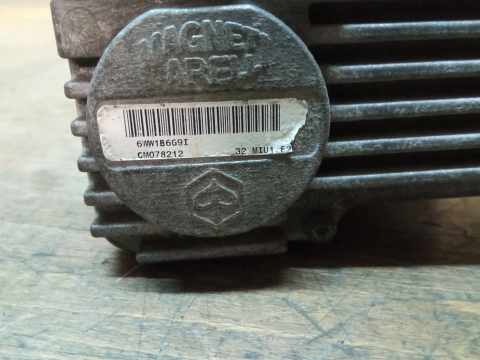 Drosselklappe Steuergerät ECU Schloß Schlüssel CM078212 für Piaggio MP3 250cc 4T - Bild 3 von 4