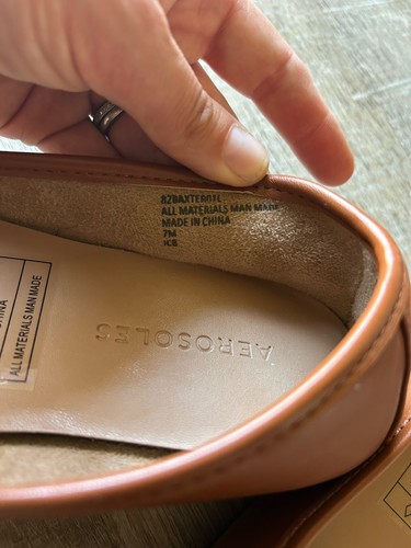 Aerosoles Baxter Round Toe Ballet Comfort Flats sz 7 Brown Gold hardware NEW - Picture 2 of 11