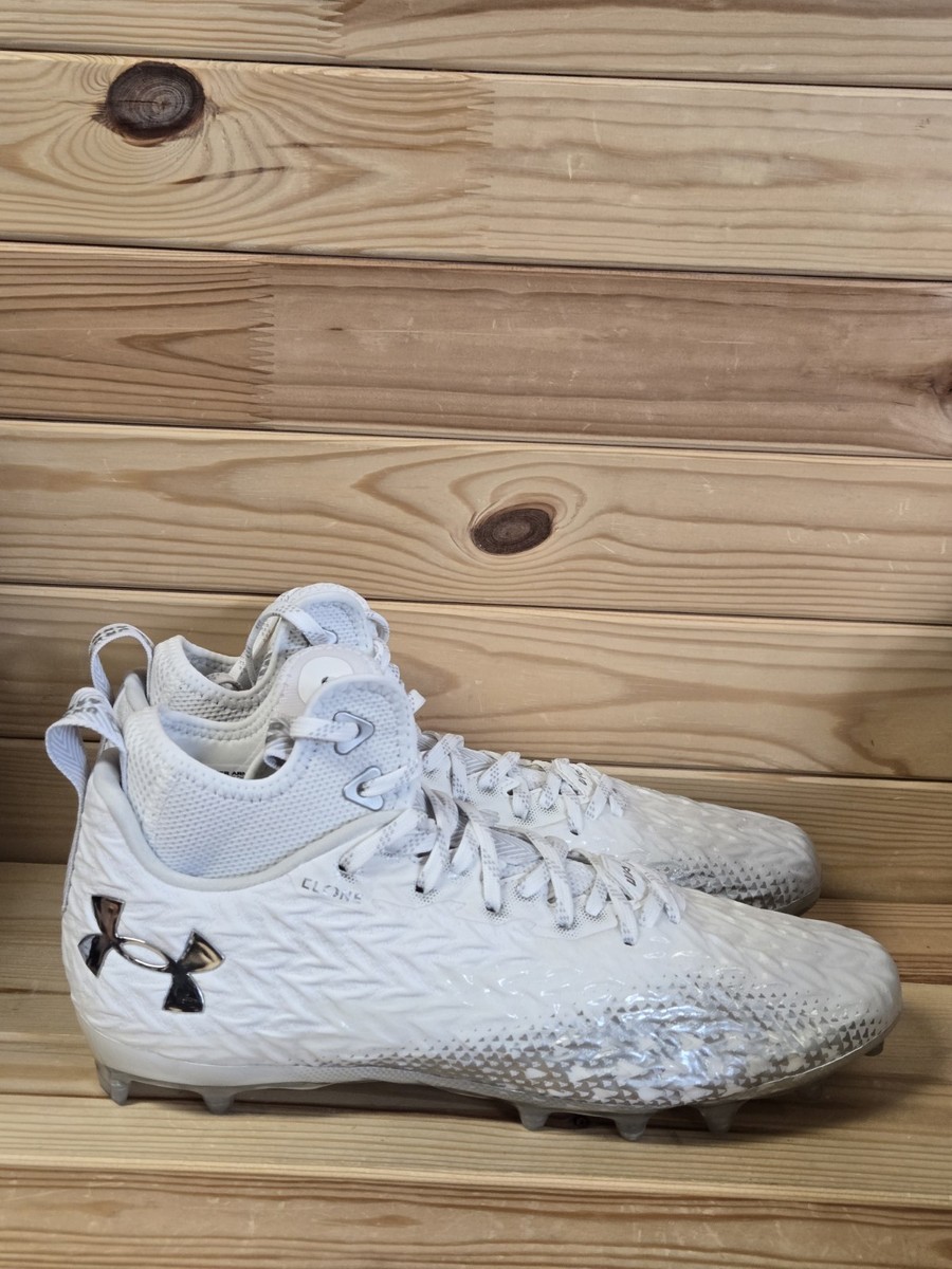 Under Armour Spotlight Clone 3.0 MC Football 3026334-100 