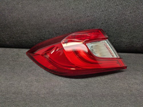OEM 2018-2022 HONDA ACCORD LEFT TAIL LIGHT LED DRIVER SIDE OUTER 33550-TVA-A01