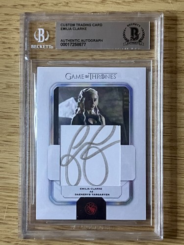 EMILIA CLARKE Autogtaphed Custom Cut Card GAME OF THRONES Beckett Authenticated - Bild 1 von 3
