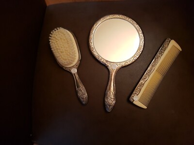 Godinger silver plate Vintage brush and mirror set VINTAGE GODINGER SILVER PLATE MIRROR COMB BRUSH ROSES  main image 2