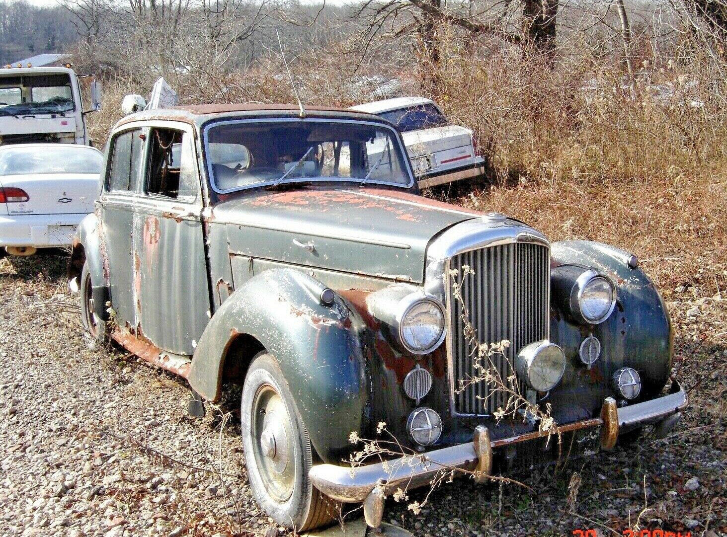 ROLLS ROYCE SILVER WRAITH DAWN AIR GRILL, BENTLEY. WORLDS LARGEST USED INVENTORY