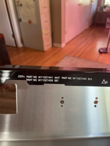 OEM Whirlpool W11550179 Range Control Panel. - Picture 9 of 12