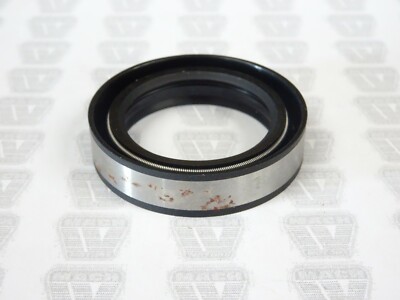 Set Of 2 Front Fork Oil Seals For Kawasaki – OEM #44009-020 (See Fitment Chart)