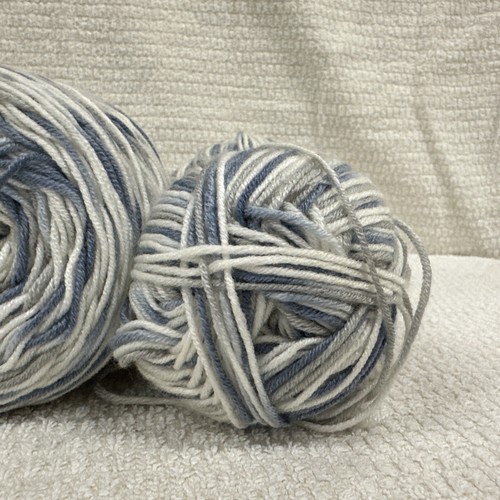 (3) Premier Yarns Isaac Mizrahi WOLF IM2020-03 Worsted Yarn Blue Grey White 3ply - Picture 10 of 11