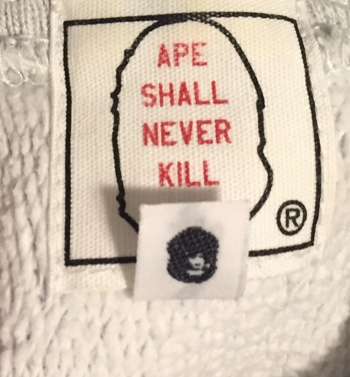 A BATHING APE (BAPE) Felpa con cappuccio giacca bombardiere A Bathing Ape Bape Varsity XS viola