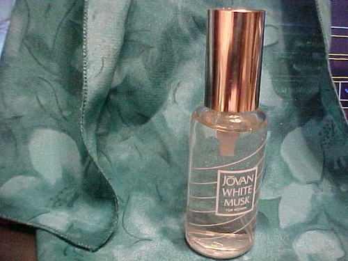 GREAT GIFT IDEA Jovan White Musk for Women Cologne Spray .875 fl oz bottle FULL - Picture 3 of 3