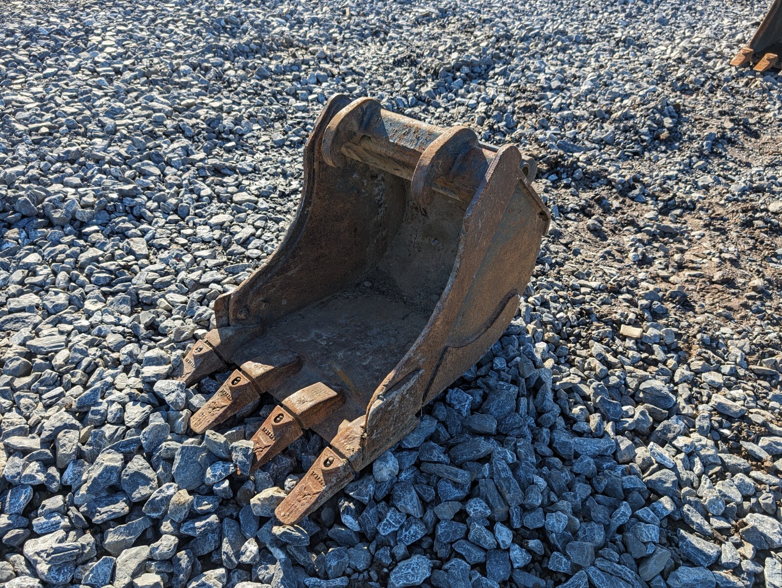 18" Bobcat Mini Excavator Bucket; 7149933 eBay