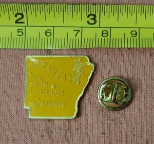 Arkansas Cities Fort Smith Littlerock Hotsprings state shape souvenir travel pin