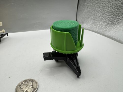 Scale Models Deutz Allis Round Baler, Green, 1/64w/bale - Picture 2 of 7
