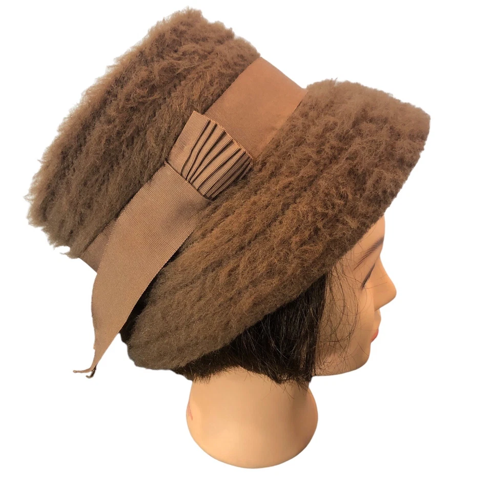 An Everett Needlepoint Original Vintage 60s Brown Wool Mod Cloche Bucket Hat - Image 2 of 4