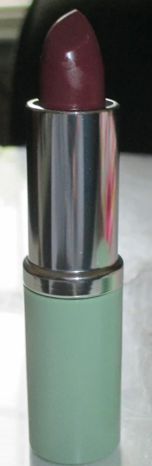 Clinique 5-piece 'Accessories 101' Bonus Collection with Cosmetic Bag NEW - Image 3 of 4