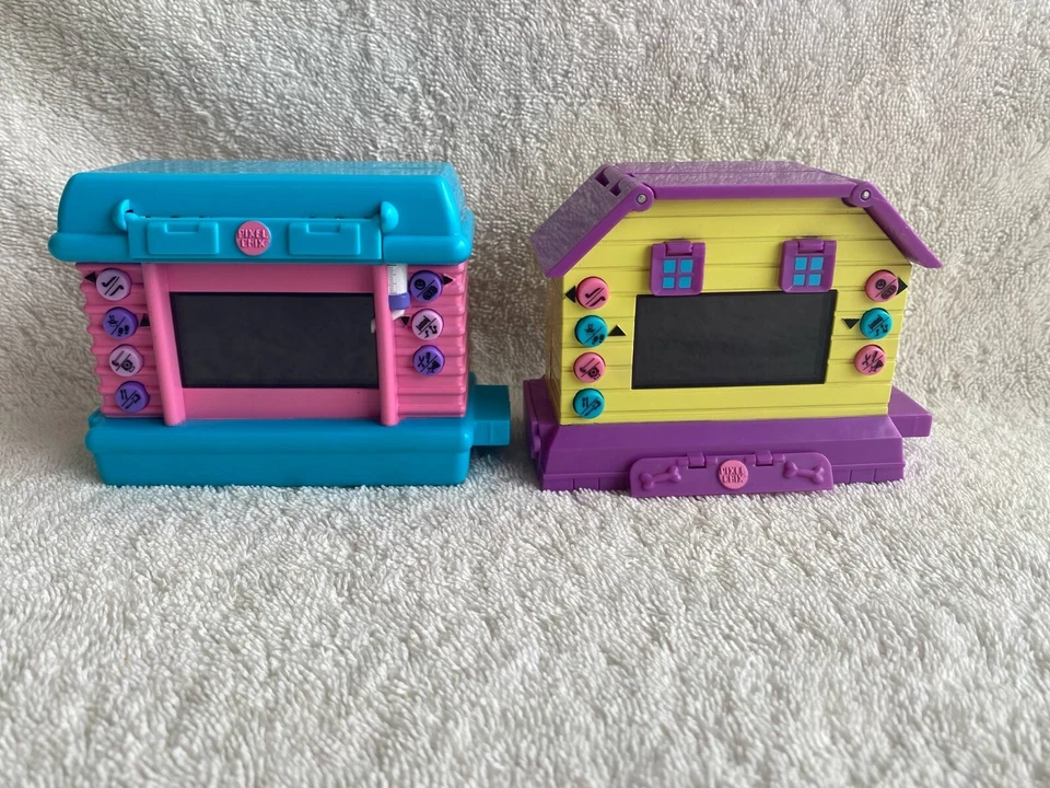 MATTEL 2006, PIXEL CHIX PETS ROCKIN' PUPPY HOUSES, VGC & WORKING - image 2 of 4