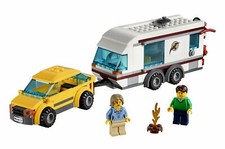 LEGO City Town Car and Caravan 4435 Brand New Sealed in Box