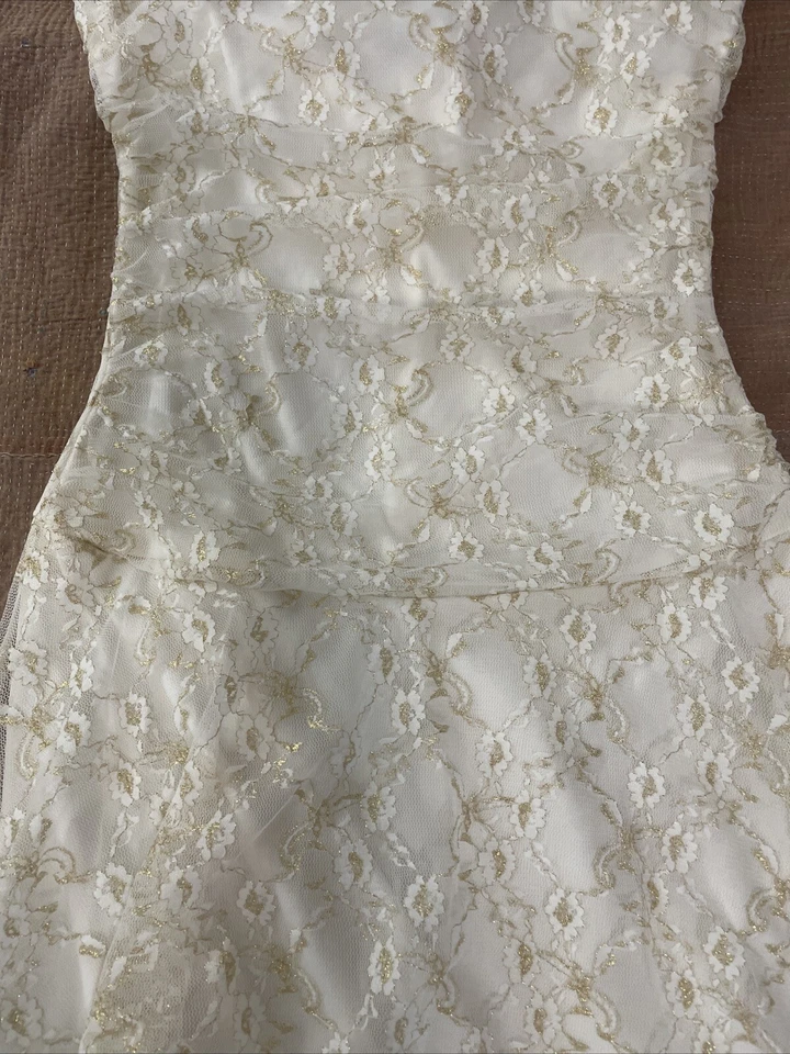 Lápiz Labial Años 90 Y2K Floral Metálico Encaje Vestido Juniors Pequeño Foto 3 de 4