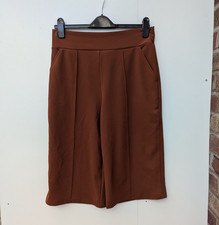 Kim & Co Ponte Crepe Pin Tuck City Shorts Sienna New Size Medium bx15