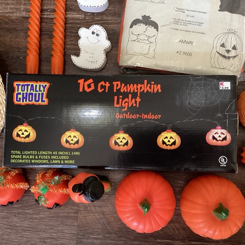 GRAN Lote 24 Decoraciones Halloween Nuevo Usado y Vintage Jack O Linterna Vela Pared - Imagen 8 de 14
