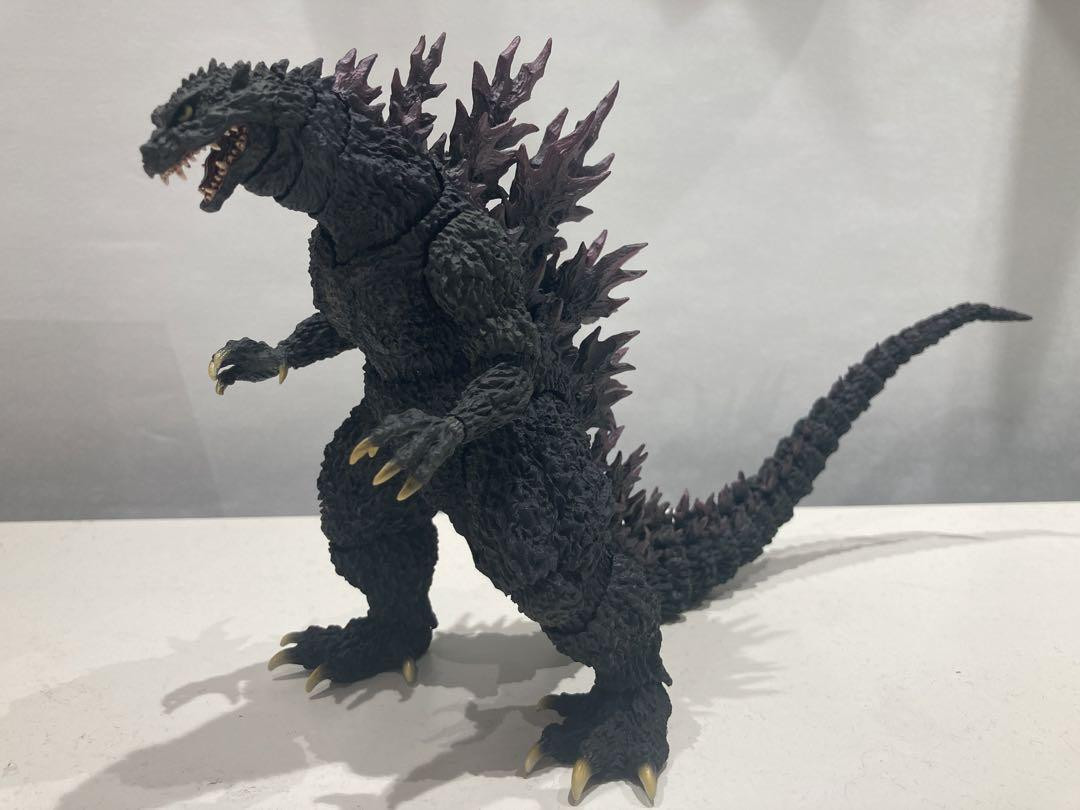 【箱無し】モンスターアーツ ゴジラ2000 SpecialColor Ver. Amazon.com: TAMASHII NATIONS Bandai MonsterArts Godzilla