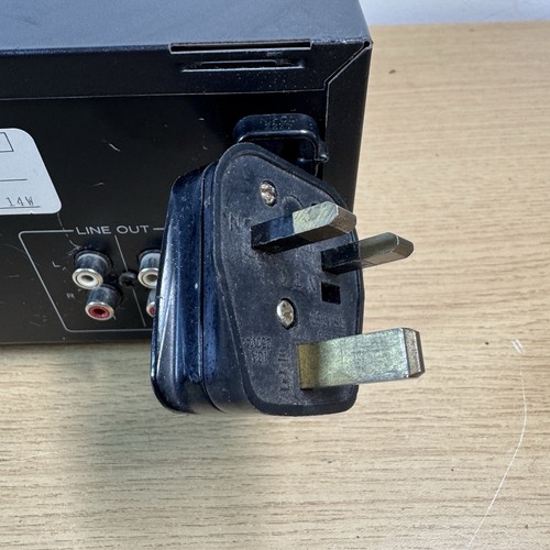 teac CD P4500 Compact Disc Player Working No Remote READ DESCRIPTION - Picture 9 of 11