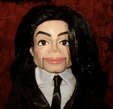 Muñeca ventrílocuo homenaje a Michal Jackson "EYES FOLLOW YOU" títere ficticio certificado de autenticidad