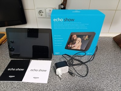 Amazon Echo Show 10.2 te Generation Smart Speaker - Schwarz mit Ovp 