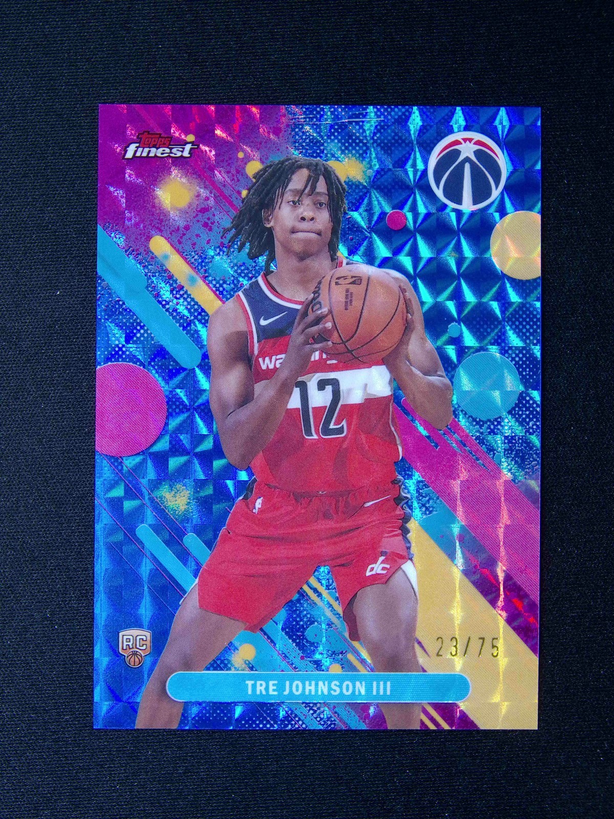 2025-26 Topps Finest Tre Johnson III #6 RC Common Blue Geometric Refractor /75