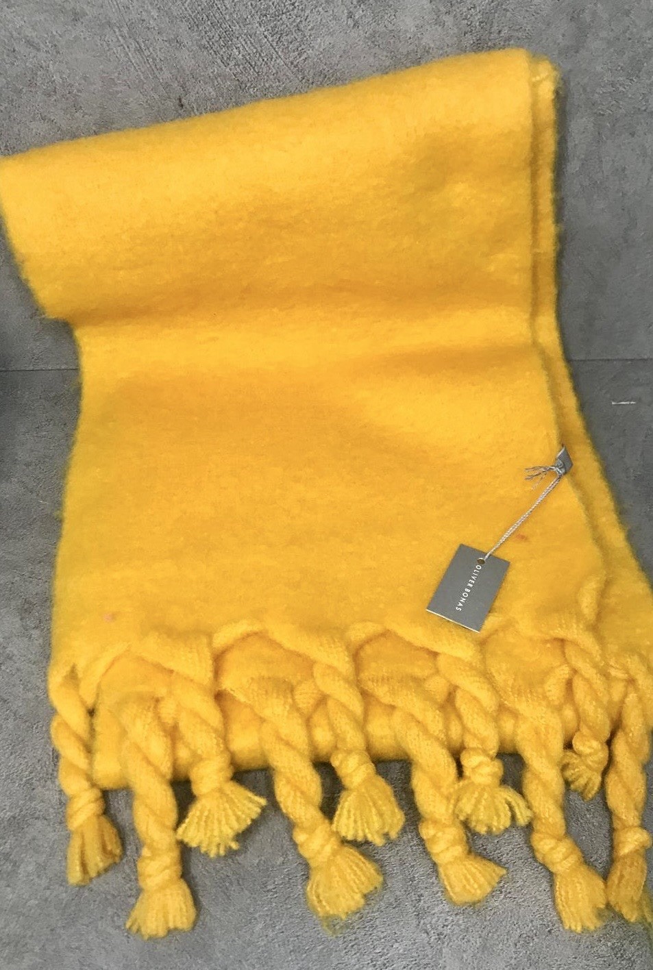 Foto 1 di 7