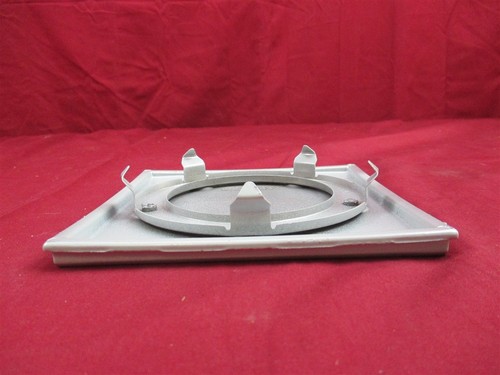 NOS OEM Chevrolet Cavalier Z24 Aluminum Wheels SQUARE Center cap 1990 Silver - Picture 4 of 5