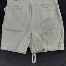 EUC Gloria Vanderbilt light green shorts 14