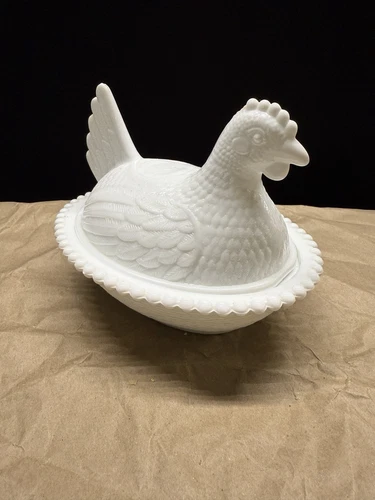 Vintage Indiana #7155 Milk Glass Hen on Nest 1960s Candy Dish | Farmhouse Decor