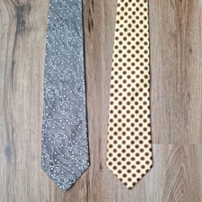 Vintage 2 Burberry 100 Silk Ties London Classic Yellow Silver Medallion