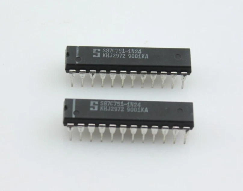 New Qty 2 Signetics S87C751-1N24 8 bit CMOS Microcontroller - Image 4 of 4