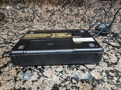 Marantz PMD670 U1B Professional CompactFlash Stereo Portable Recorder - Picture 11 of 12