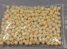 Round Beads. 6 Mm. Beige Color. 300 pcs.