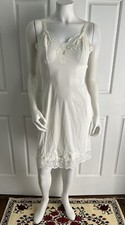 NEW Old Stock Vintage 1960s Shadowline White  Pink Floral Applique Full Slip 32
