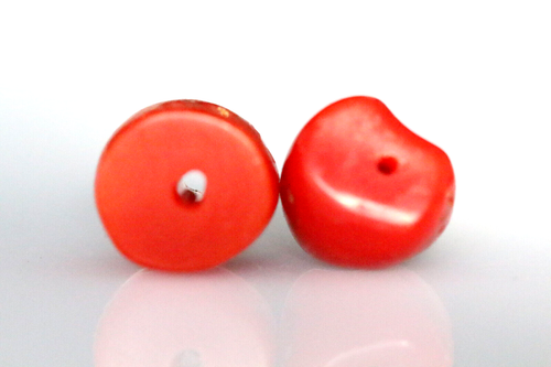 2 Ancient Tibetan Red Coral Beads 9mm 10 Carat Rare China Jewelry #A415 - Picture 3 of 3