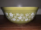Vintage Pyrex 403 2 1/2 QT Spring Blossom Crazy Daisy Nesting Mixing Bowl~ Green