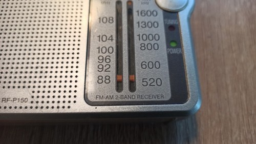 Panasonic RF -P150 . Vintage Transistor Taschenradio. . 567 - Bild 5 von 17