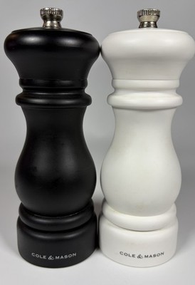 Cole & Mason Salz und Pfeffermühle Set schwarz & weiß