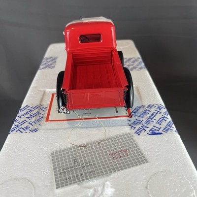 1940 FORD PICKUP TRUCK RED FRANKLIN MINT 1:24 Amazing Condition