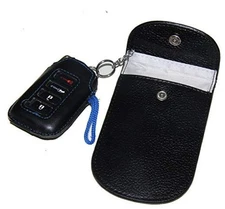 Genuine Leather Car Key Signal Blocker Case, Faraday Bag RFID Key Fob Black
