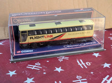 Corgi Original Omnibus OM 43303 Plaxton Premiere Flightlink- National Express