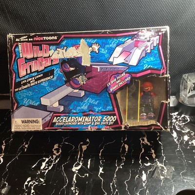 Wild Grinders ACCELAROMINATOR 5000 Board Launcher With Board Launcher ~ NEW ~